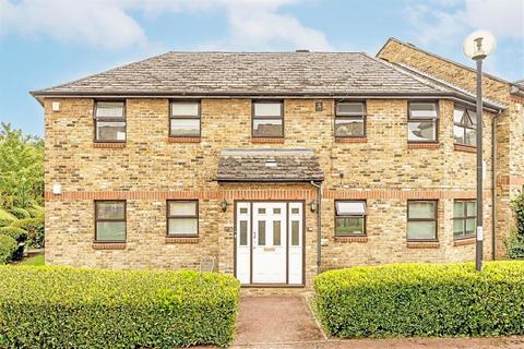Studio for sale, Croftongate Way, London SE4