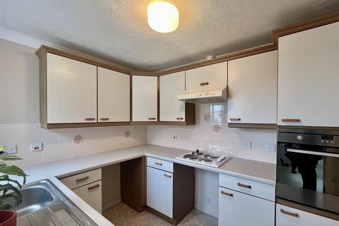 1 bedroom retirement property for sale, Windsor Court, Mount Wise, Newquay TR7