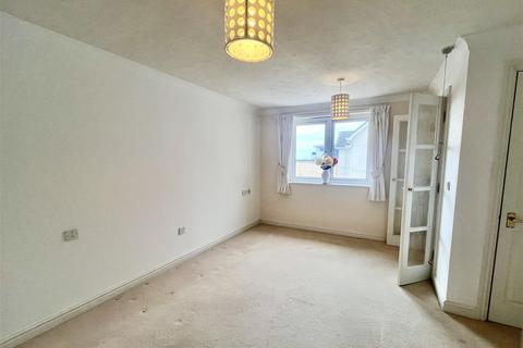 1 bedroom retirement property for sale, Windsor Court, Mount Wise, Newquay TR7