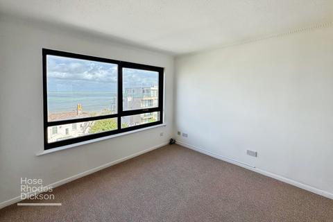 2 bedroom flat to rent, Sharon Court, Queens Road, PO31