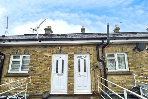 1 bedroom flat to rent, Birmingham Road, PO31