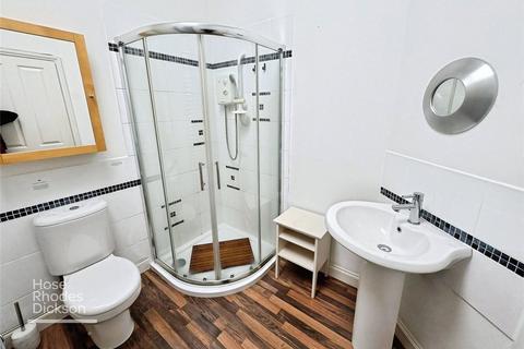1 bedroom flat to rent, Birmingham Road, PO31