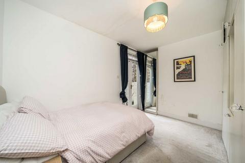 undefined, Queenstown Road, London SW8