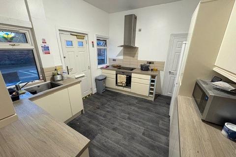 1 bedroom house to rent, Mesnes Road, Wigan, WN1