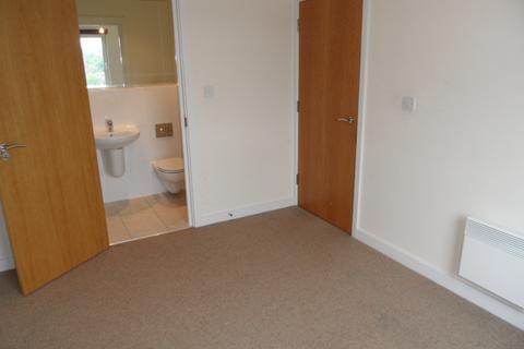 undefined, Midland Road, Luton, Bedfordshire, LU2