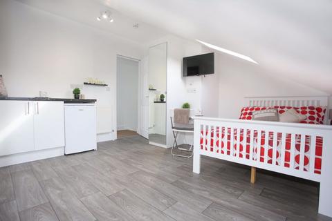 undefined, Cowper Street, LU1