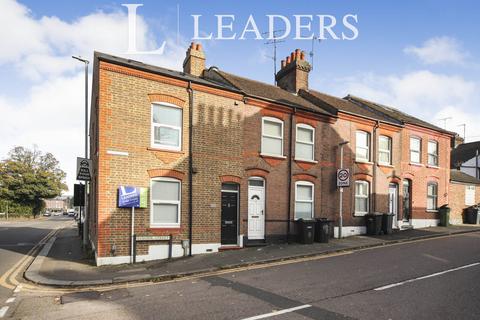 1 bedroom in a house share to rent, Cowper Street, Luton, Bedfordshire, LU1