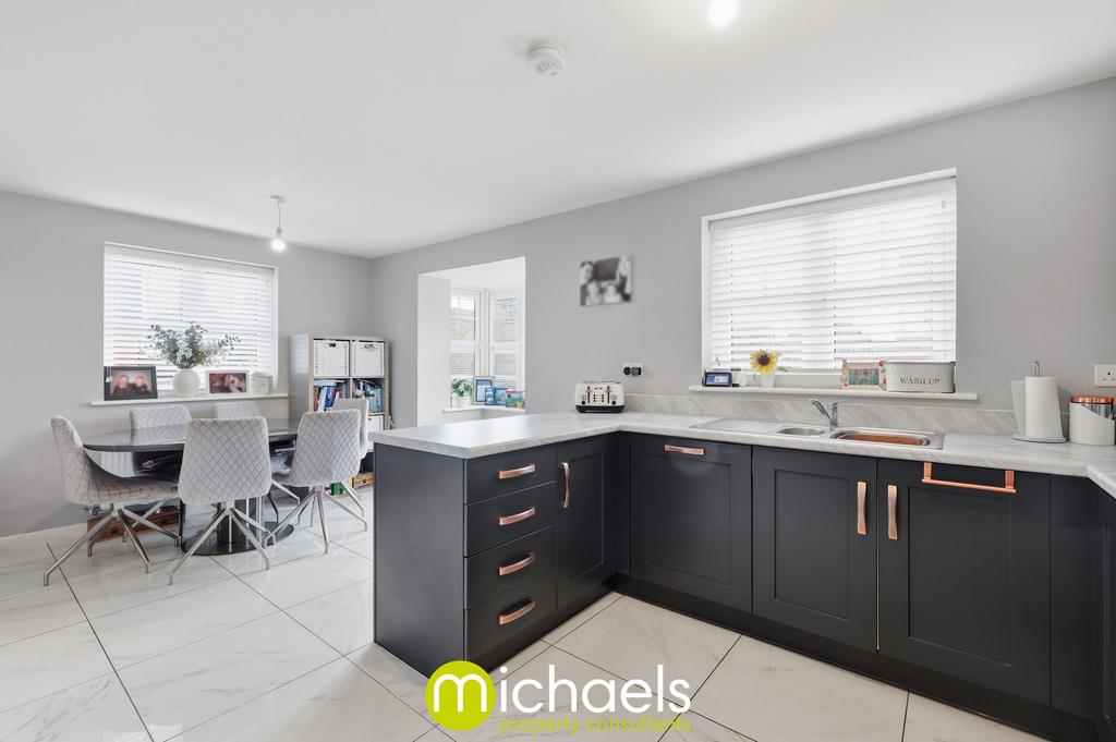 Kitchen/Dining Room