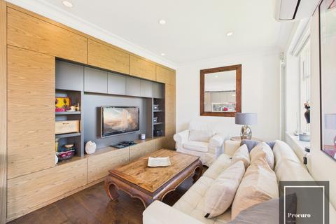 2 bedroom flat for sale, Goldhawk Road, London W6