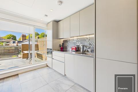 2 bedroom flat for sale, Goldhawk Road, London W6