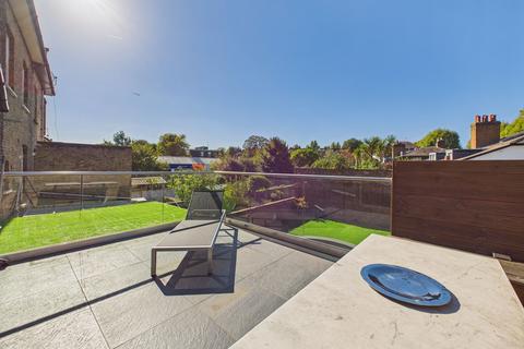 2 bedroom flat for sale, Goldhawk Road, London W6