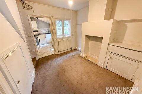 1 bedroom end of terrace house for sale, High Street, Thames Ditton KT7