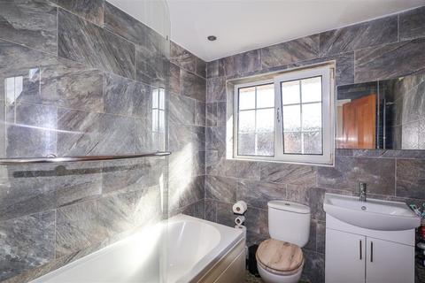 3 bedroom link detached house for sale, Manor Close, Topcliffe
