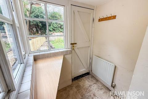 1 bedroom cottage for sale, High Street, Thames Ditton KT7
