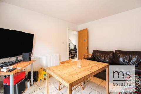 undefined, Rolleston Drive, Nottingham NG7
