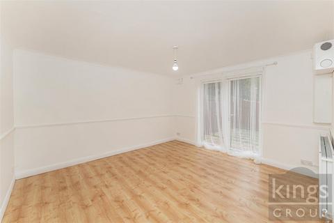2 bedroom maisonette for sale, Eagle Close, Enfield