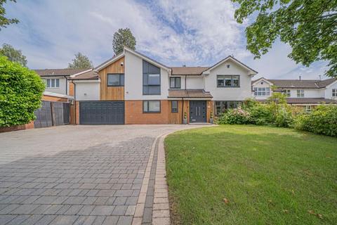 5 bedroom detached house to rent, Warren Drive, Dorridge,Solihull, B93