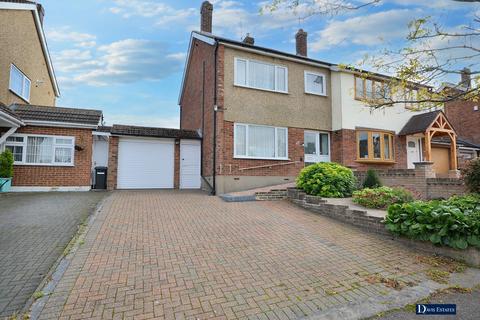 3 bedroom semi-detached house for sale, The Gardens, Doddinghurst, Brentwood, CM15