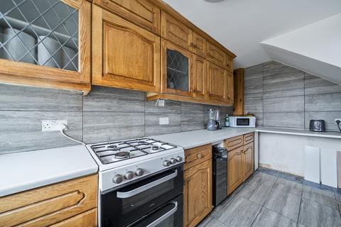 195 Peregrine Road, Sunbury-on-thames, TW16 6JJ