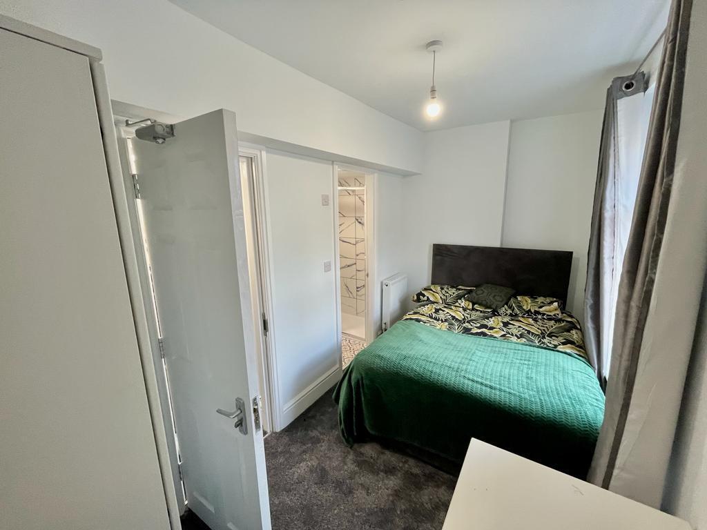 Room 4