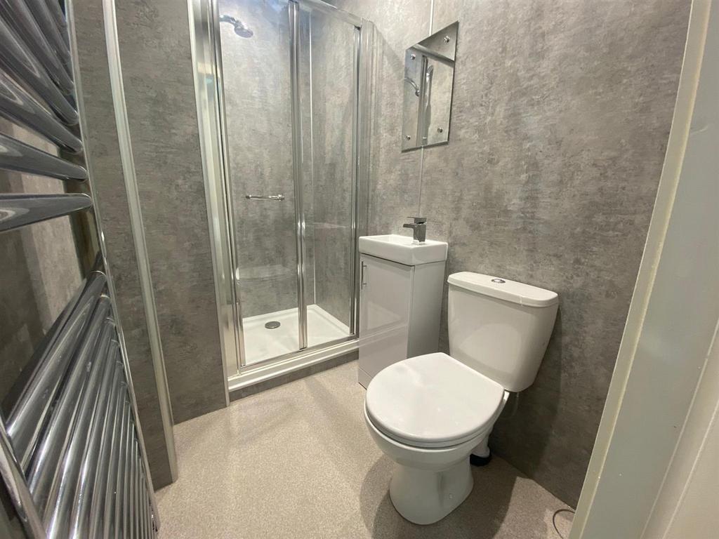 Ensuite 4.jpeg