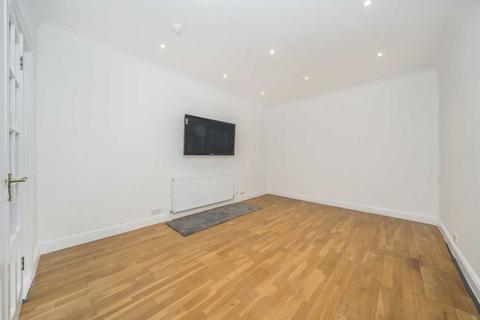 undefined, Whitchurch Lane, Edgware HA8