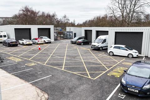 Warehouse to rent, Morton St Manchester M35 0BN