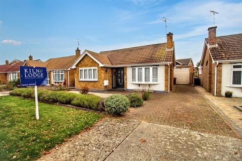 2 bedroom detached bungalow for sale, Tavistock Road, Springfield, Chelmsford