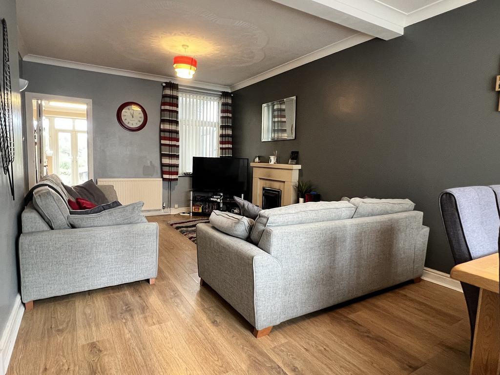 Living/Dining Room