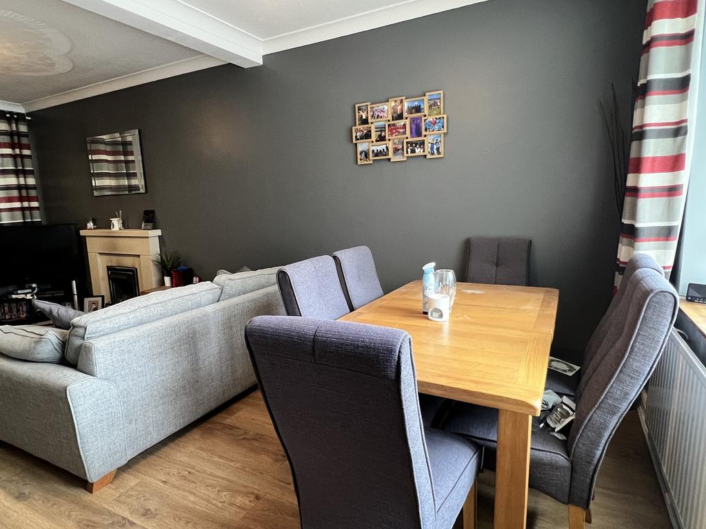 Living/Dining Room