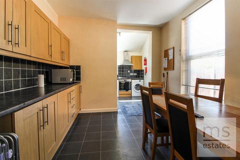 7 bedroom semi-detached house to rent, Seely Road, Nottingham NG7