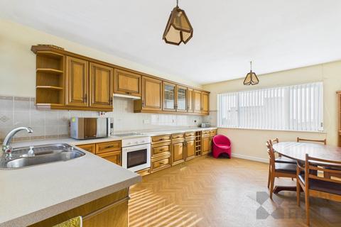3 bedroom detached house for sale, St Clement