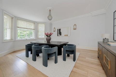 4 bedroom flat for sale, Holland Park, London, W11