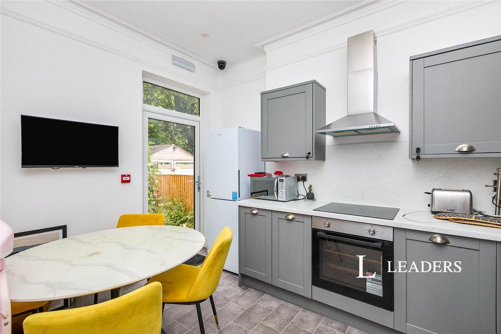 Communal Kitchen