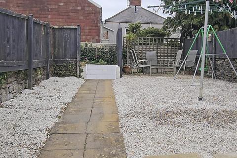 2 bedroom flat for sale, Moorland Road, Plymouth PL7
