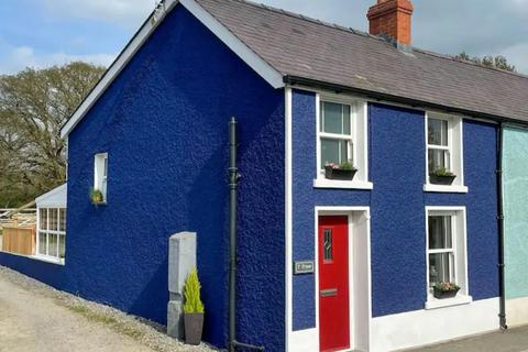 2 bedroom end of terrace house to rent, Millbrook, Llanboidy, Whitland