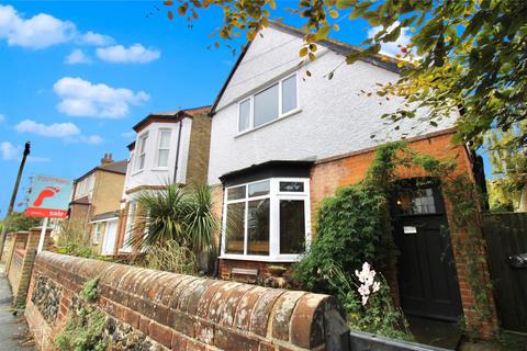 3 bedroom detached house for sale, Walmsley Road, Broadstairs CT10