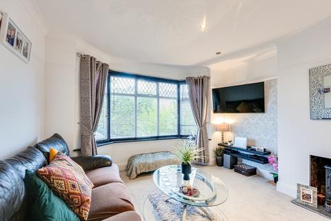 3 bedroom semi-detached house for sale, Daws Heath Road, Rayleigh, SS6