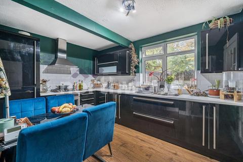 undefined, Bath Road, Worcester WR5