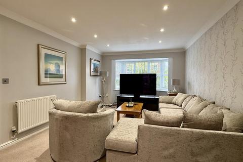 4 bedroom detached house for sale, Dorchester Way, Belmont