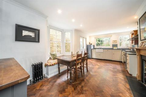 5 bedroom terraced house for sale, Hambalt Road, London SW4