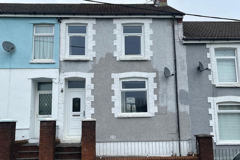 3 bedroom terraced house for sale, Cross Street, Gilfach CF81
