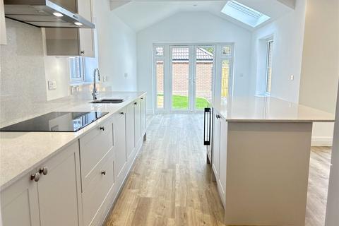 5 bedroom detached house for sale, Knights Grove, Newbury, Berkshire, RG18