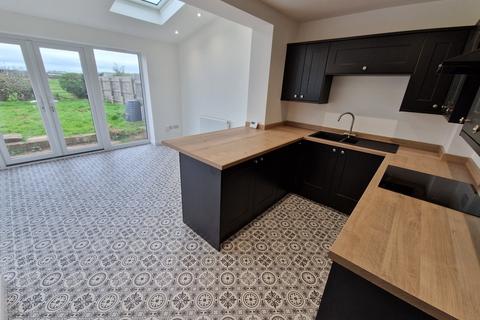 3 bedroom semi-detached house to rent, Three Oaks Cottages, Somerset TA7