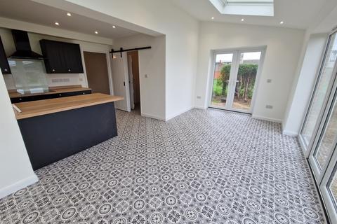 3 bedroom semi-detached house to rent, Three Oaks Cottages, Somerset TA7