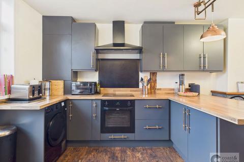 2 bedroom semi-detached house for sale, Vale Road, Kingskerswell