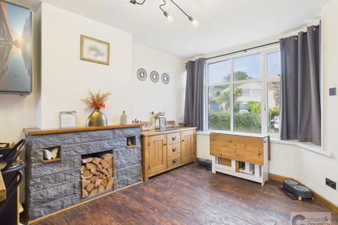 2 bedroom semi-detached house for sale, Vale Road, Kingskerswell