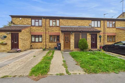 39 Larkham Close, Feltham, TW13 4QN