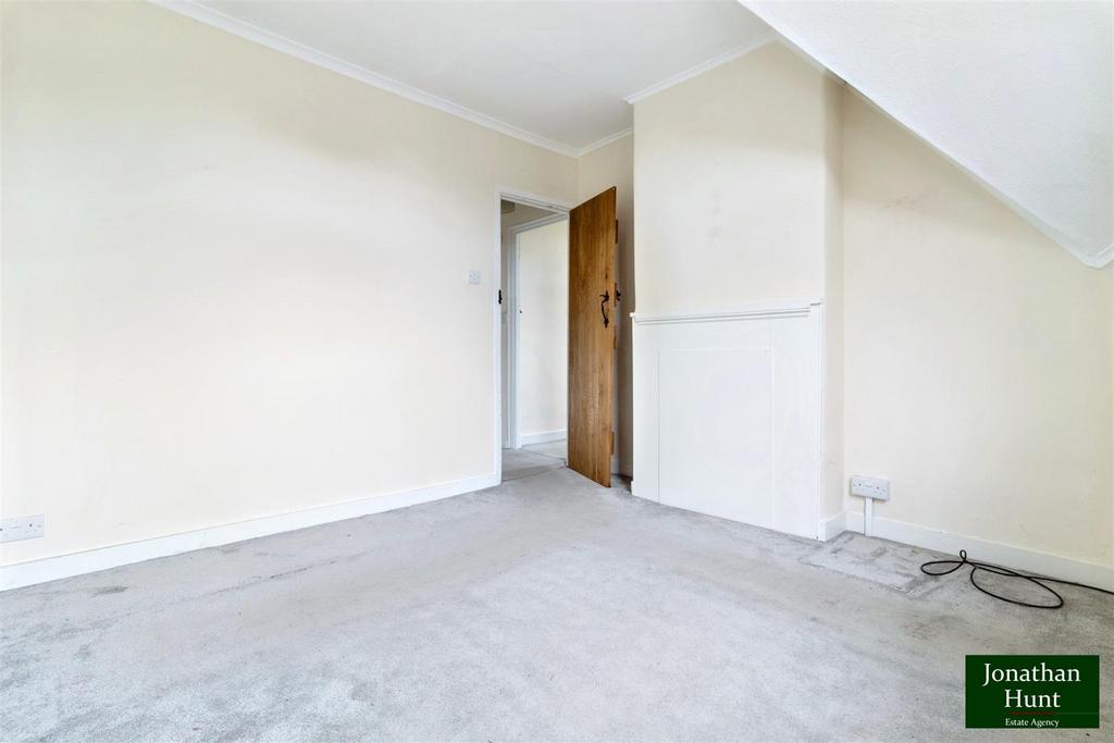 Principal bedroom