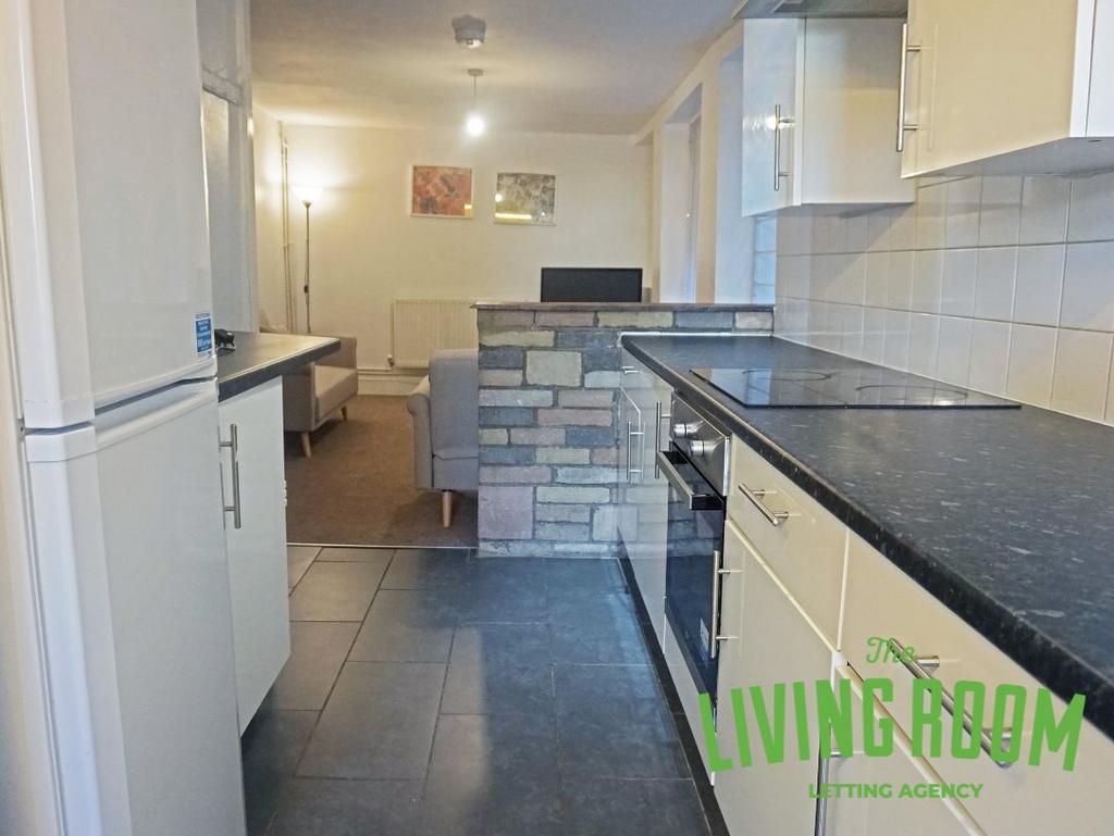 Kitchen 4